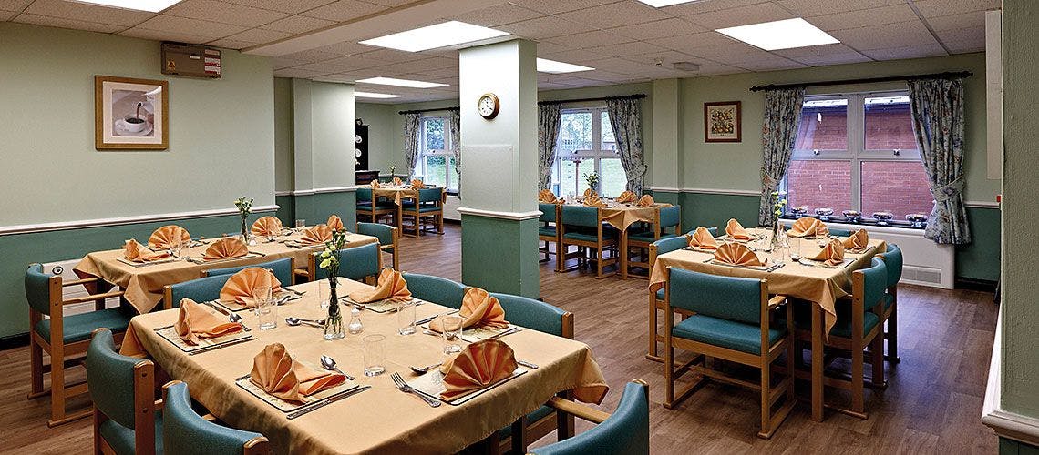 Shaw Healthcare - The Grove care home 007
