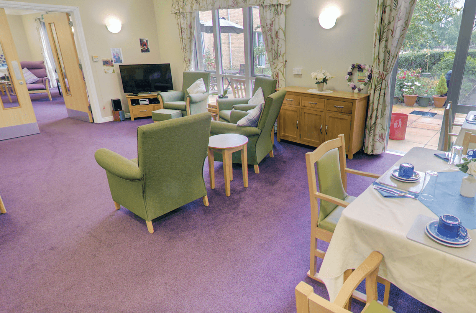 Shaw Healthcare - Abbott House care home 005