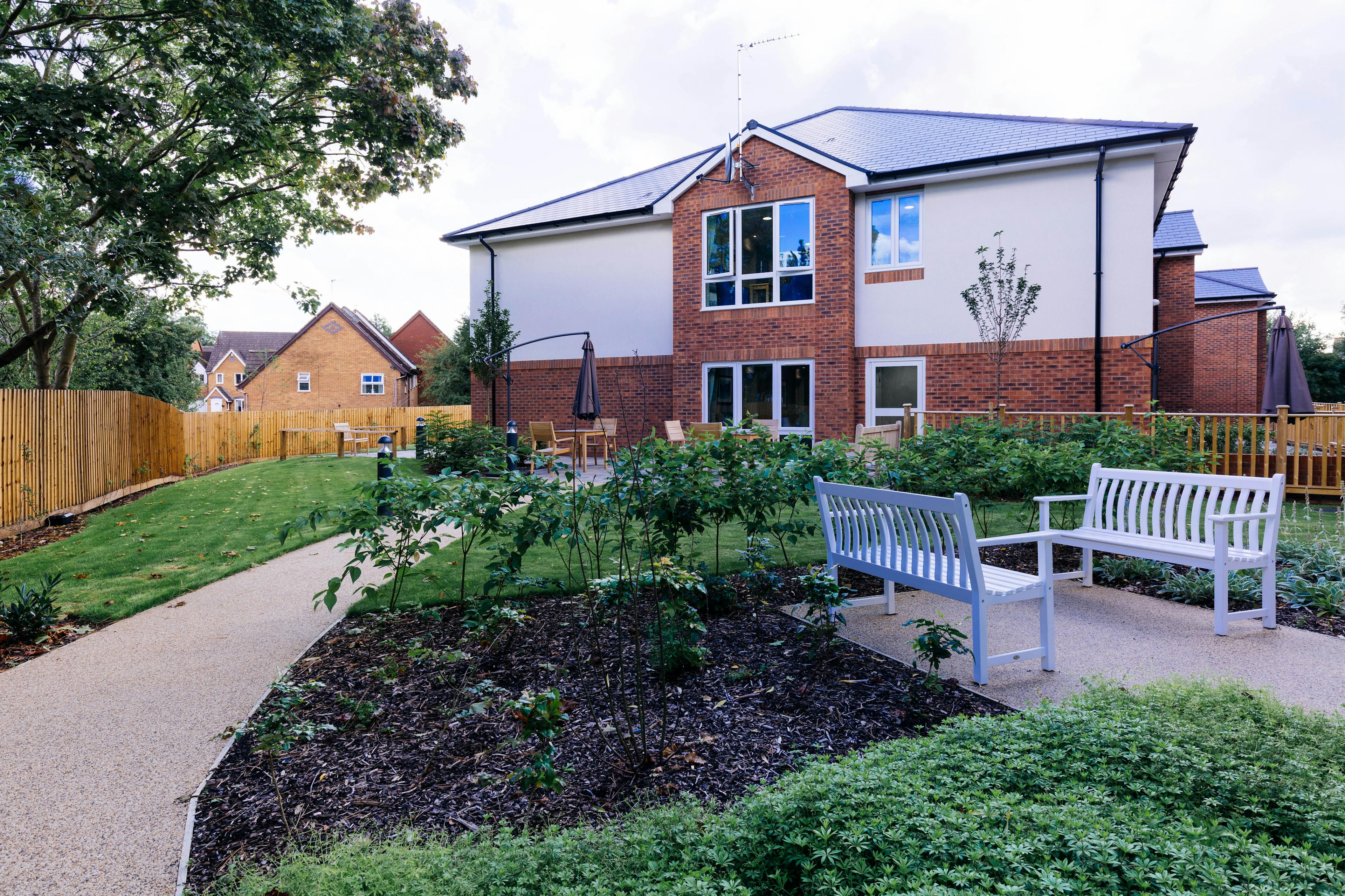 Barchester Healthcare - Fountains care home 32