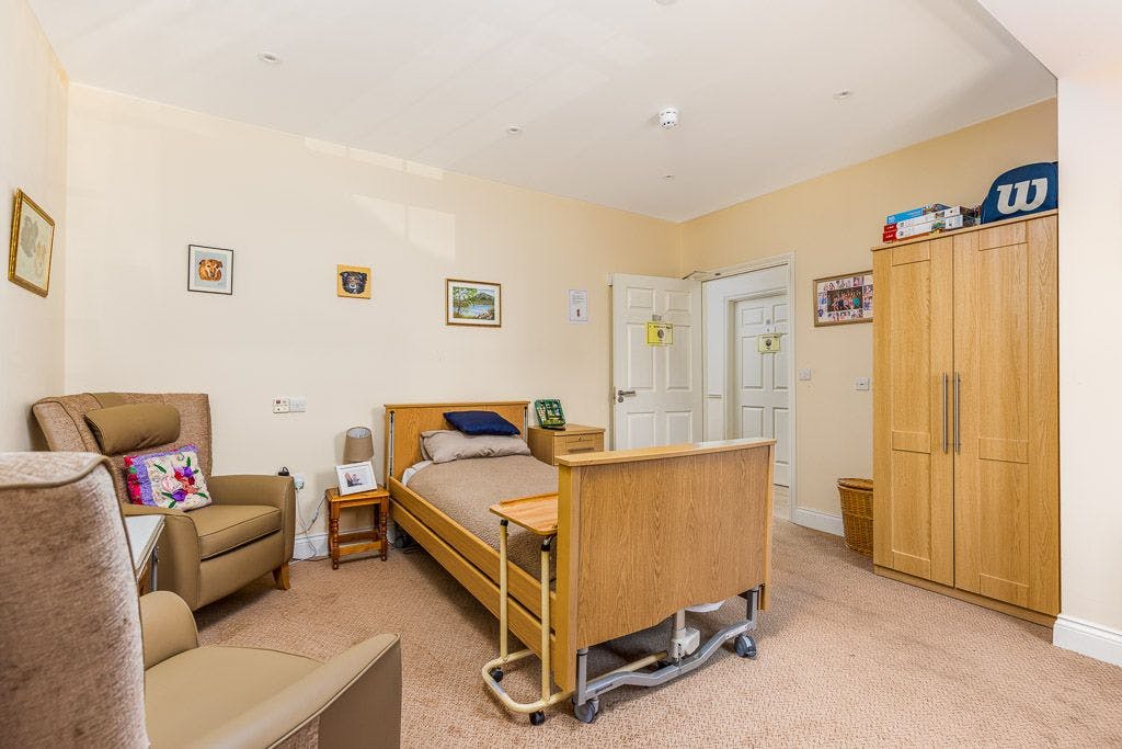 Charing Healthcare - Blair Park care home 008