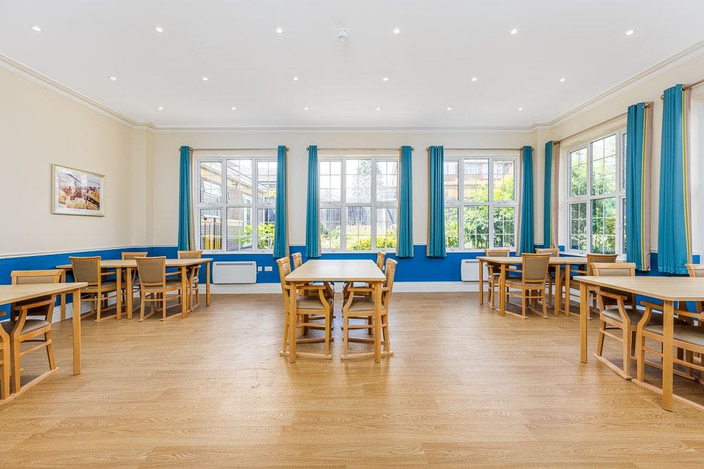 Charing Healthcare - Blair Park care home 006