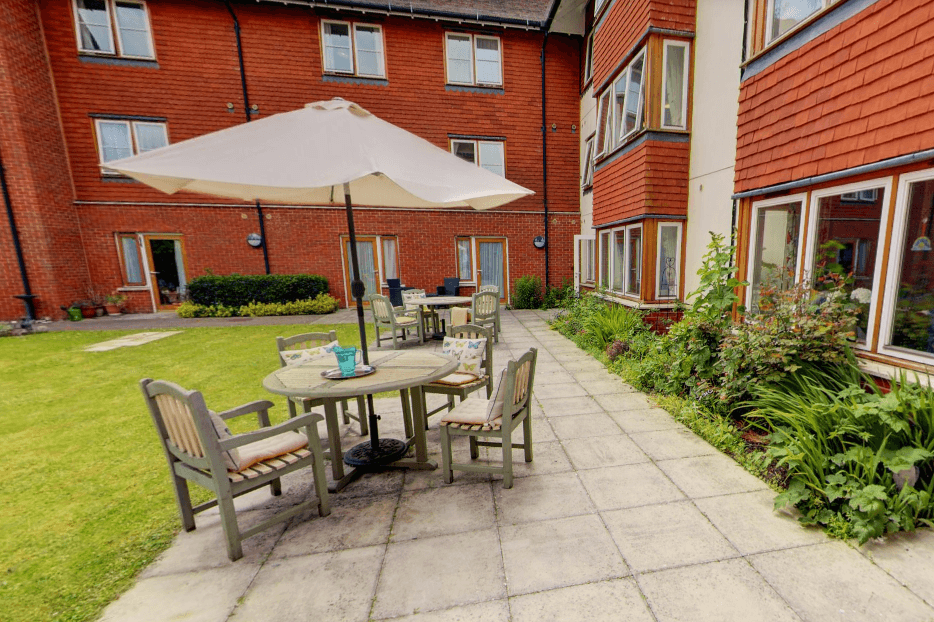 Shaw Healthcare - Croft Meadow care home 010