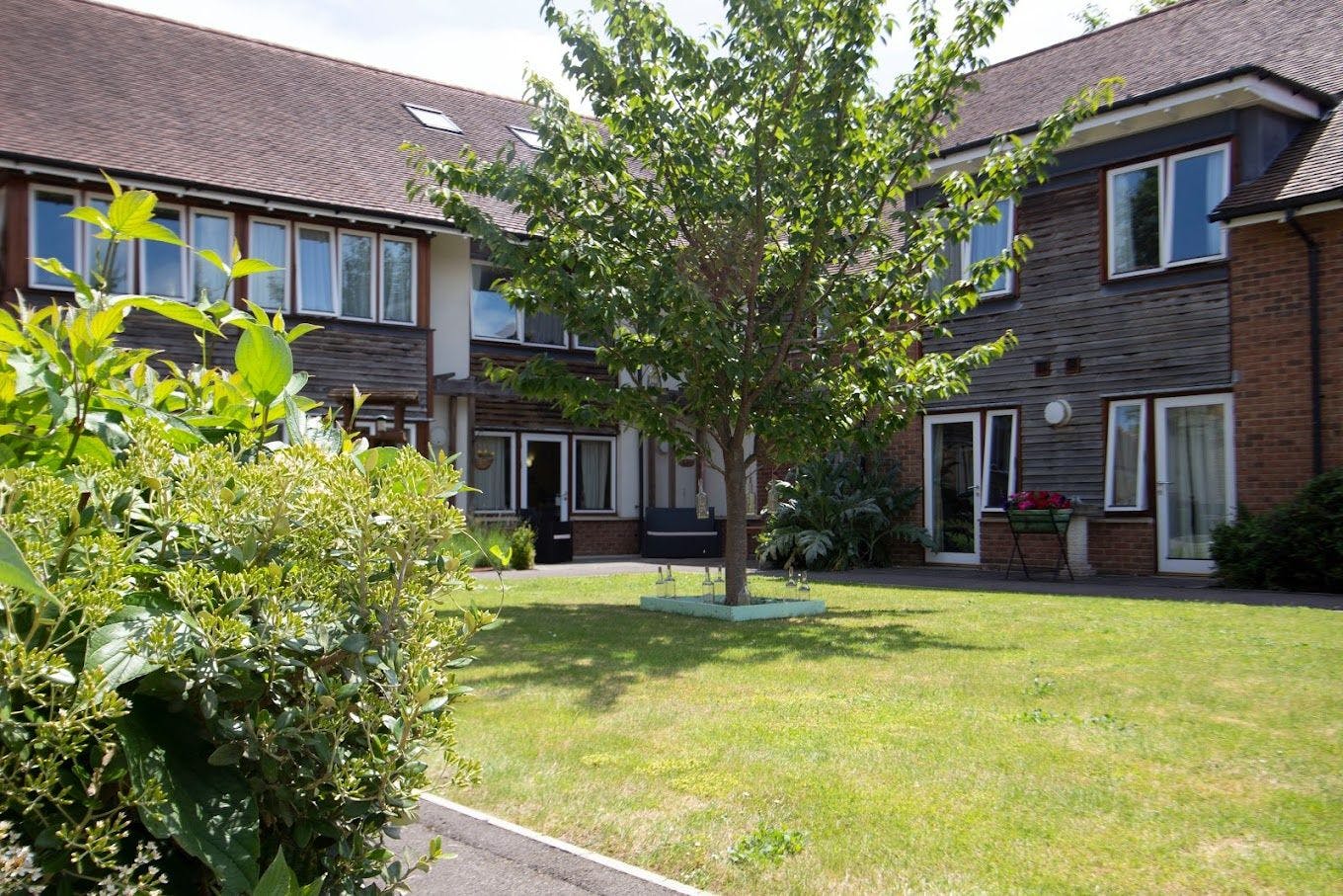 Shaw Healthcare - Rotherlea care home 005