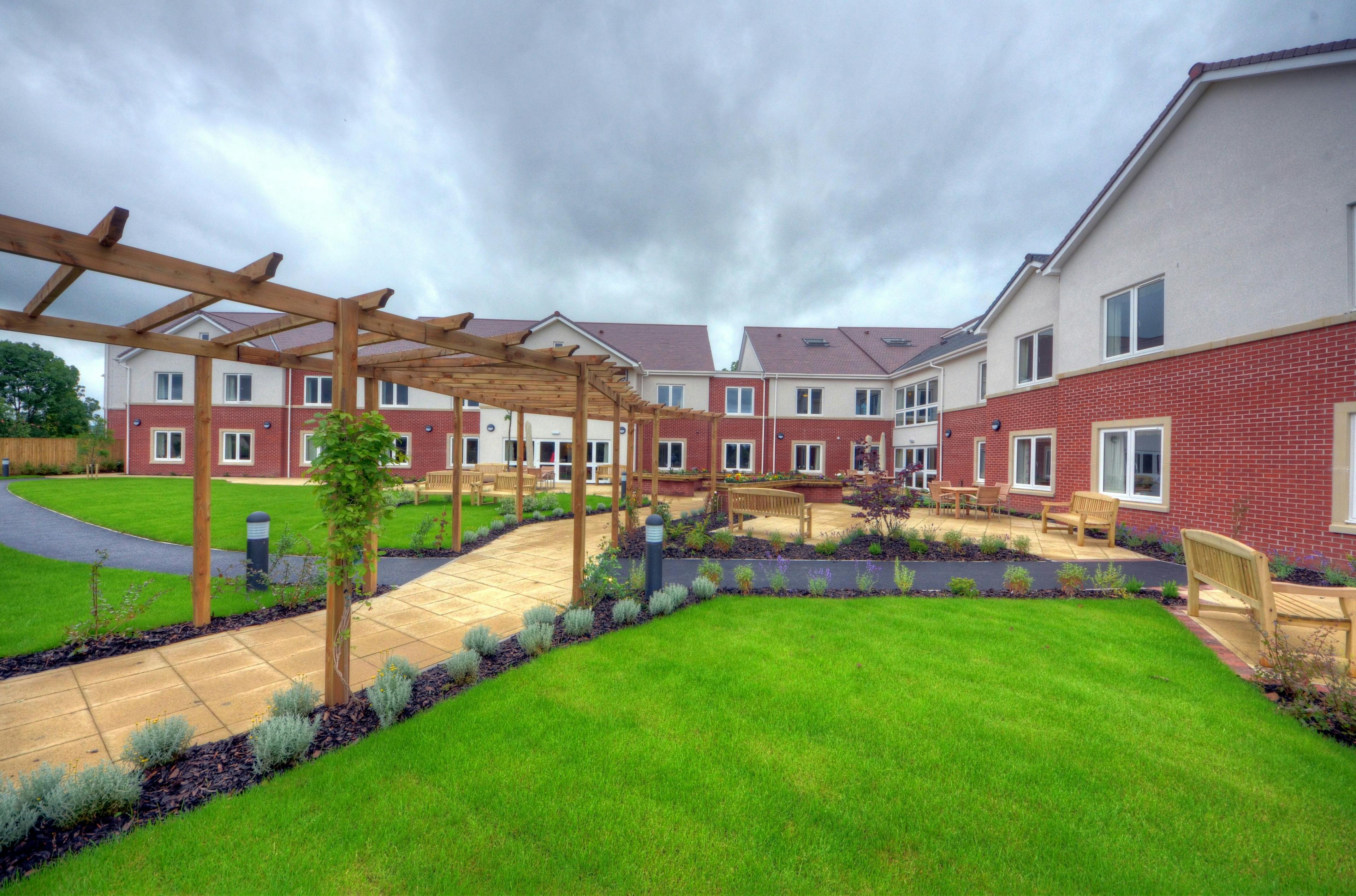 Barchester Healthcare - Kingfisher Lodge care home 26