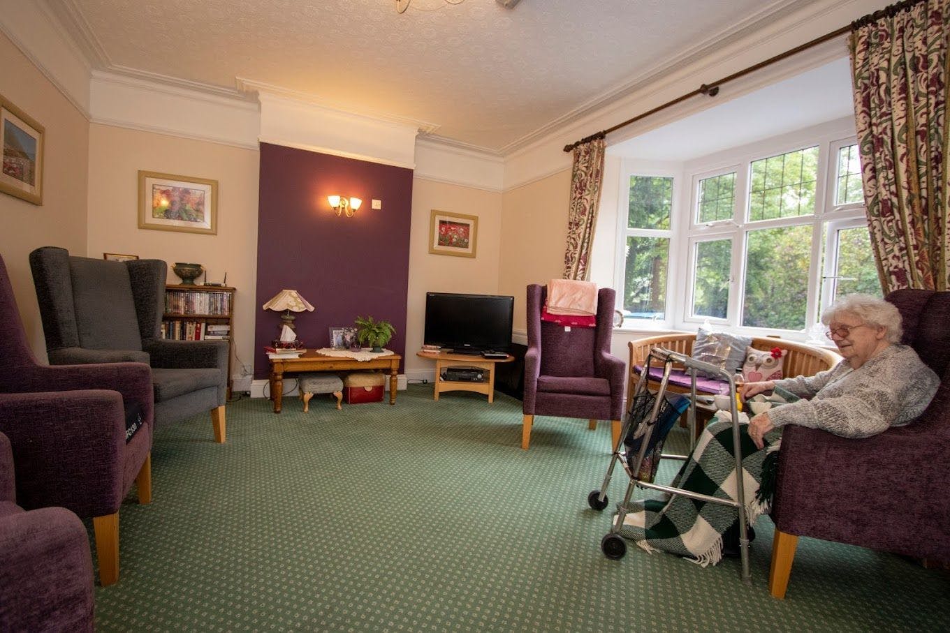 Shaw Healthcare - The Grove care home 005