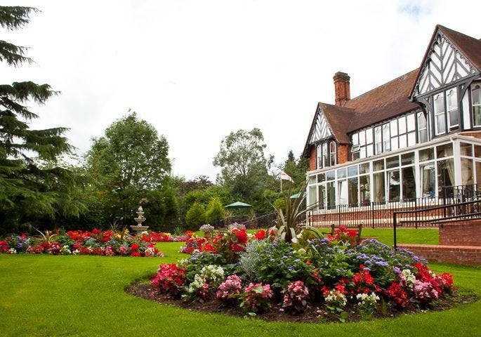 Independent Care Home - The Lawns care home 005