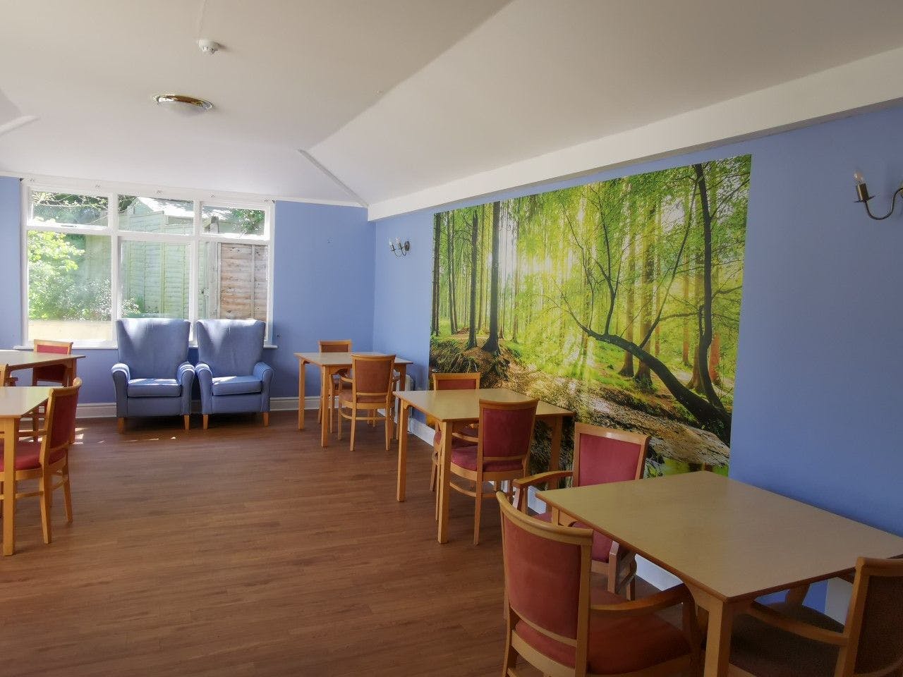 Castle House Group - Coxwell Hall of Faringdon care home 002