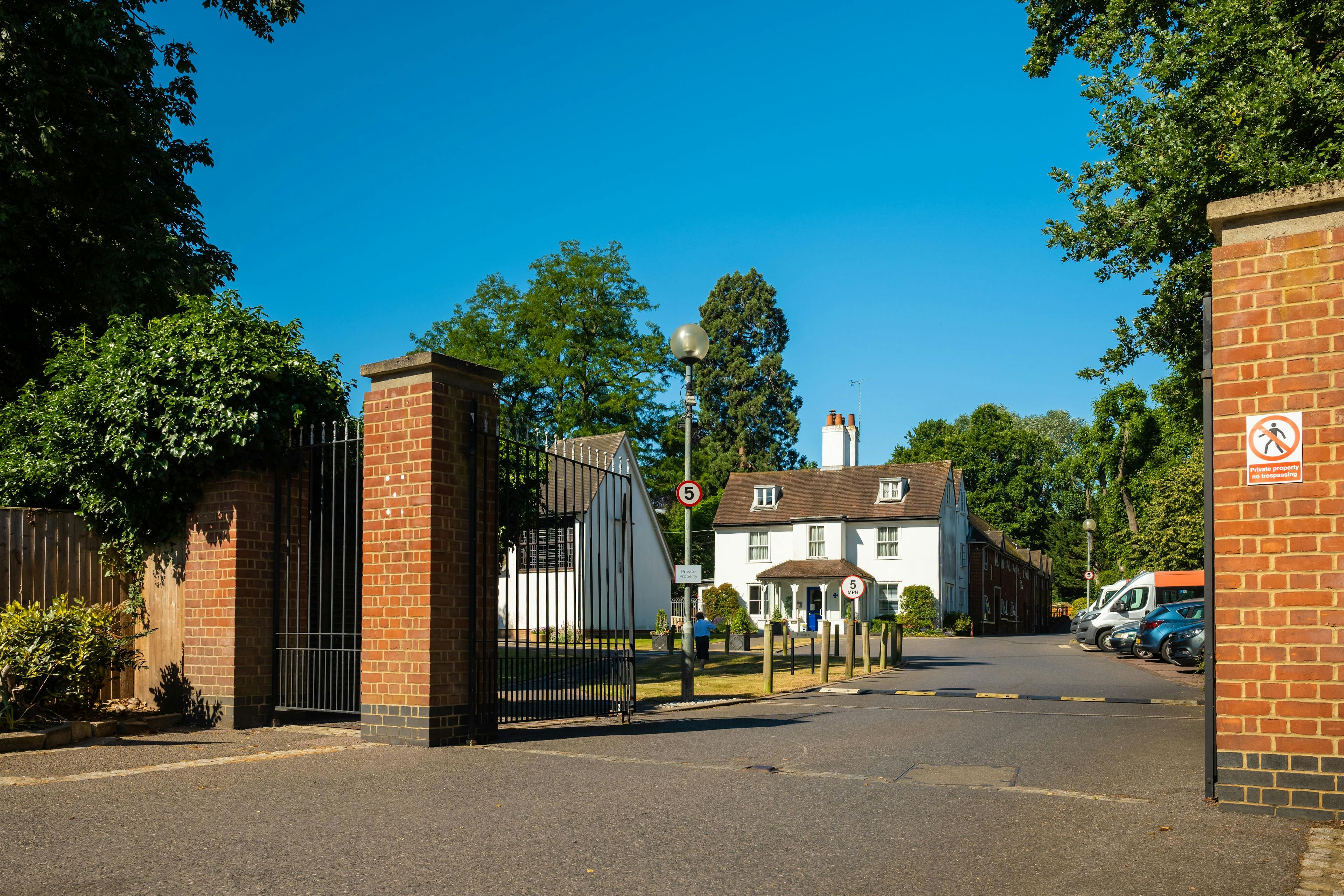 The Whitgift Foundation - Whitgift House care home 3