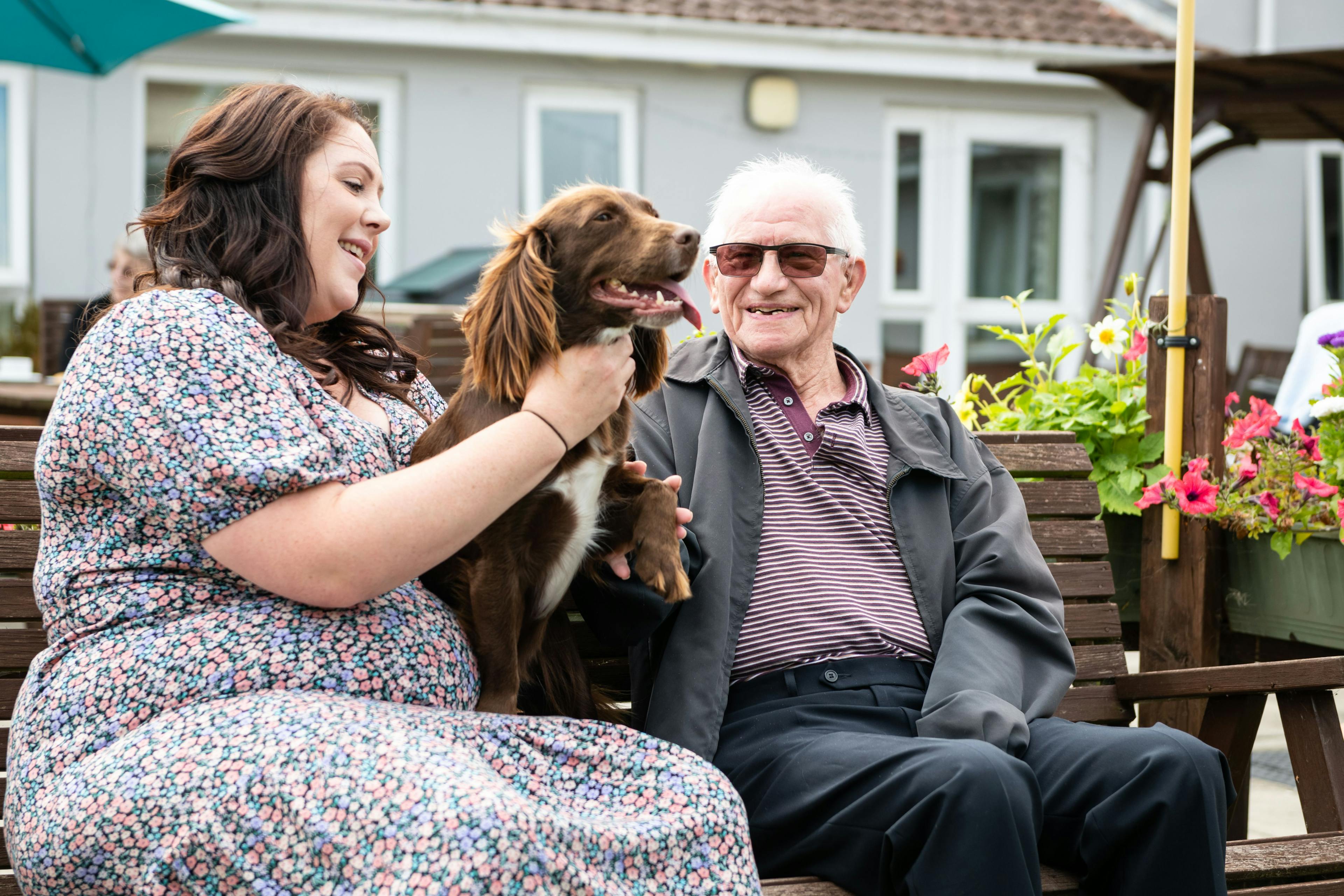 Pets and Residents at the Langdon House Care Home in Cambridge, Cambridgeshire