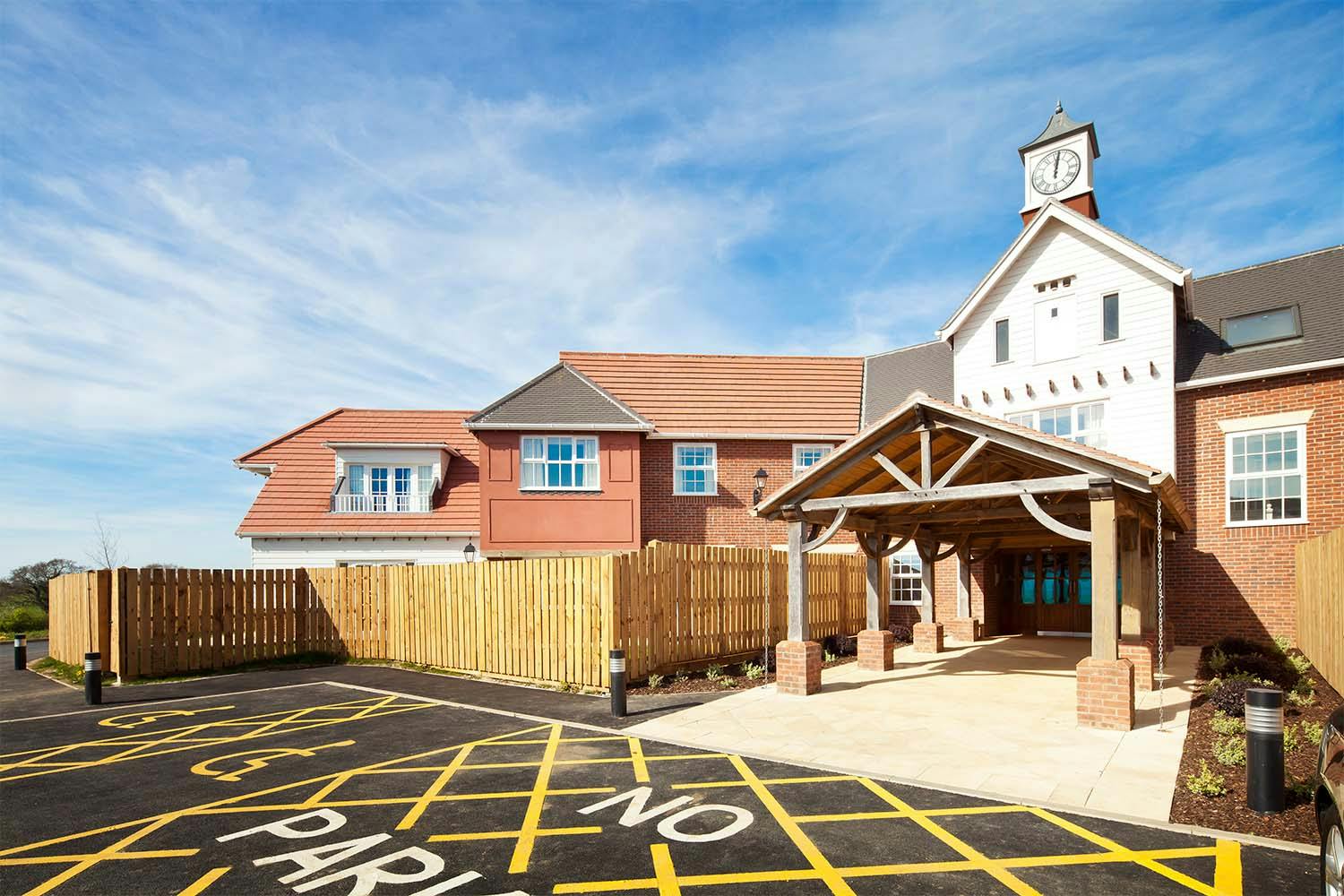 Independent Care Home - Beaumont Manor care home 4