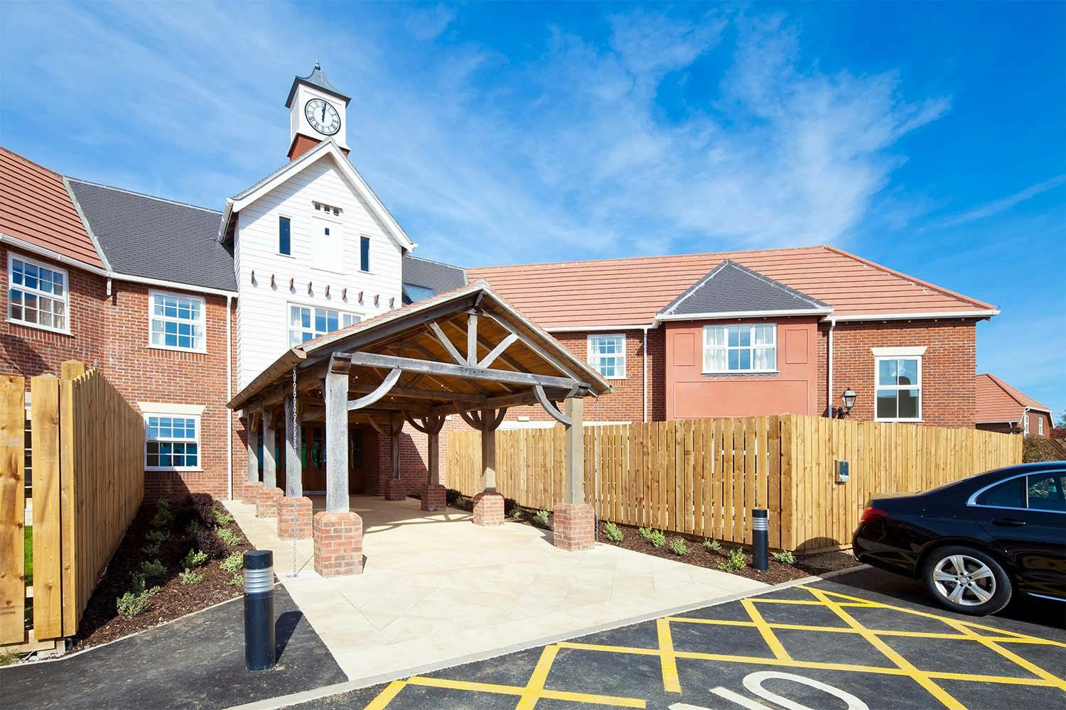 Independent Care Home - Beaumont Manor care home 3