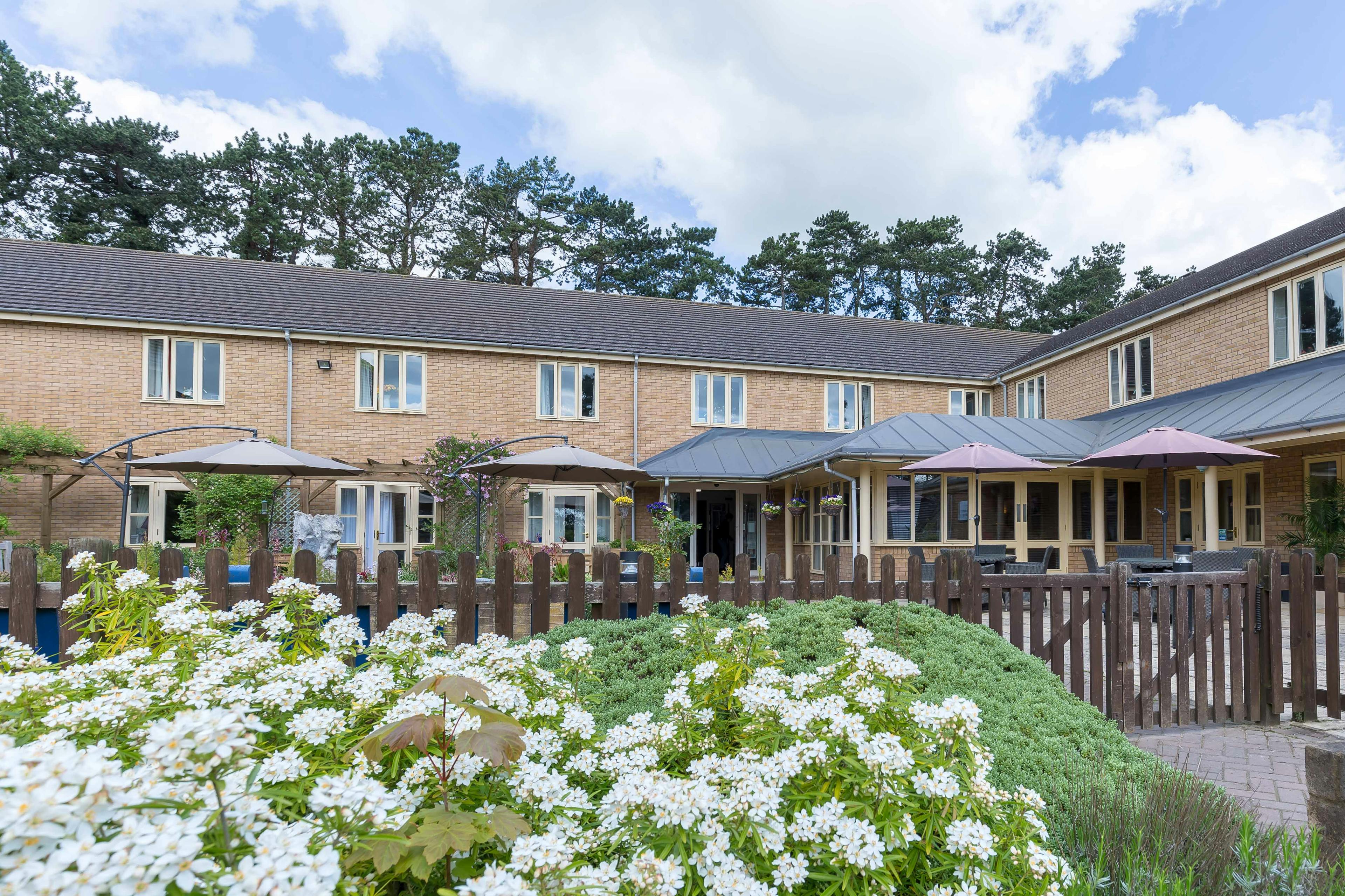 Barchester Healthcare - Chater Lodge care home 4