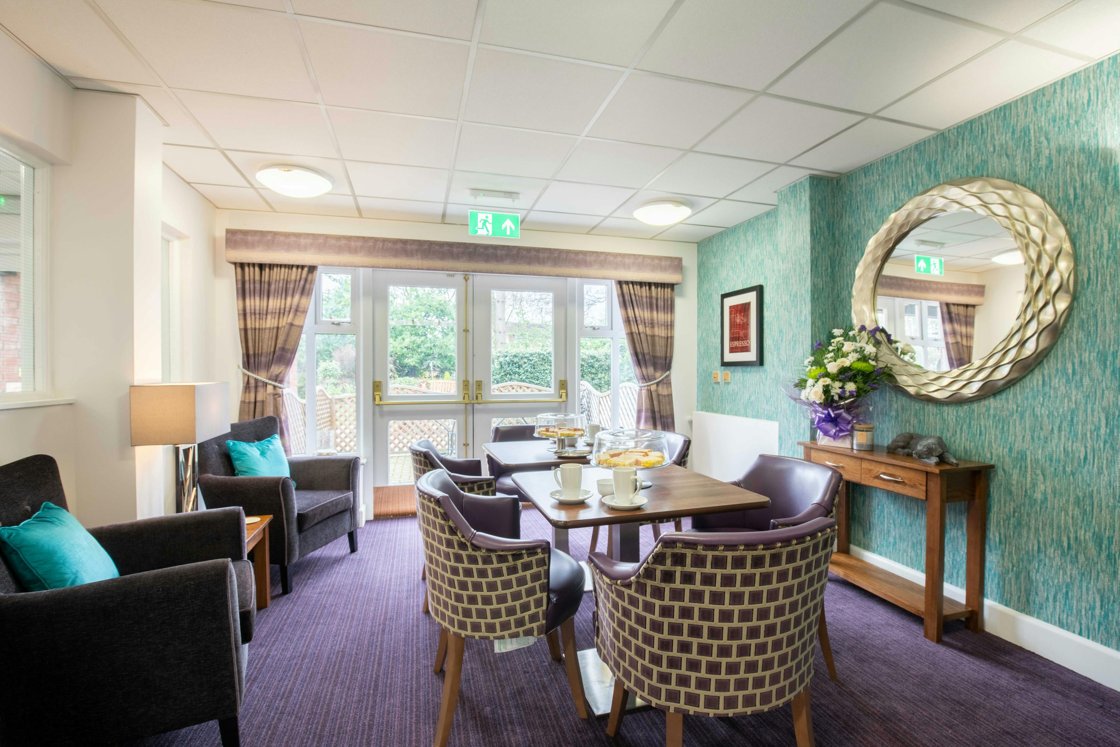 Barchester Healthcare - Forest Hill care home 8