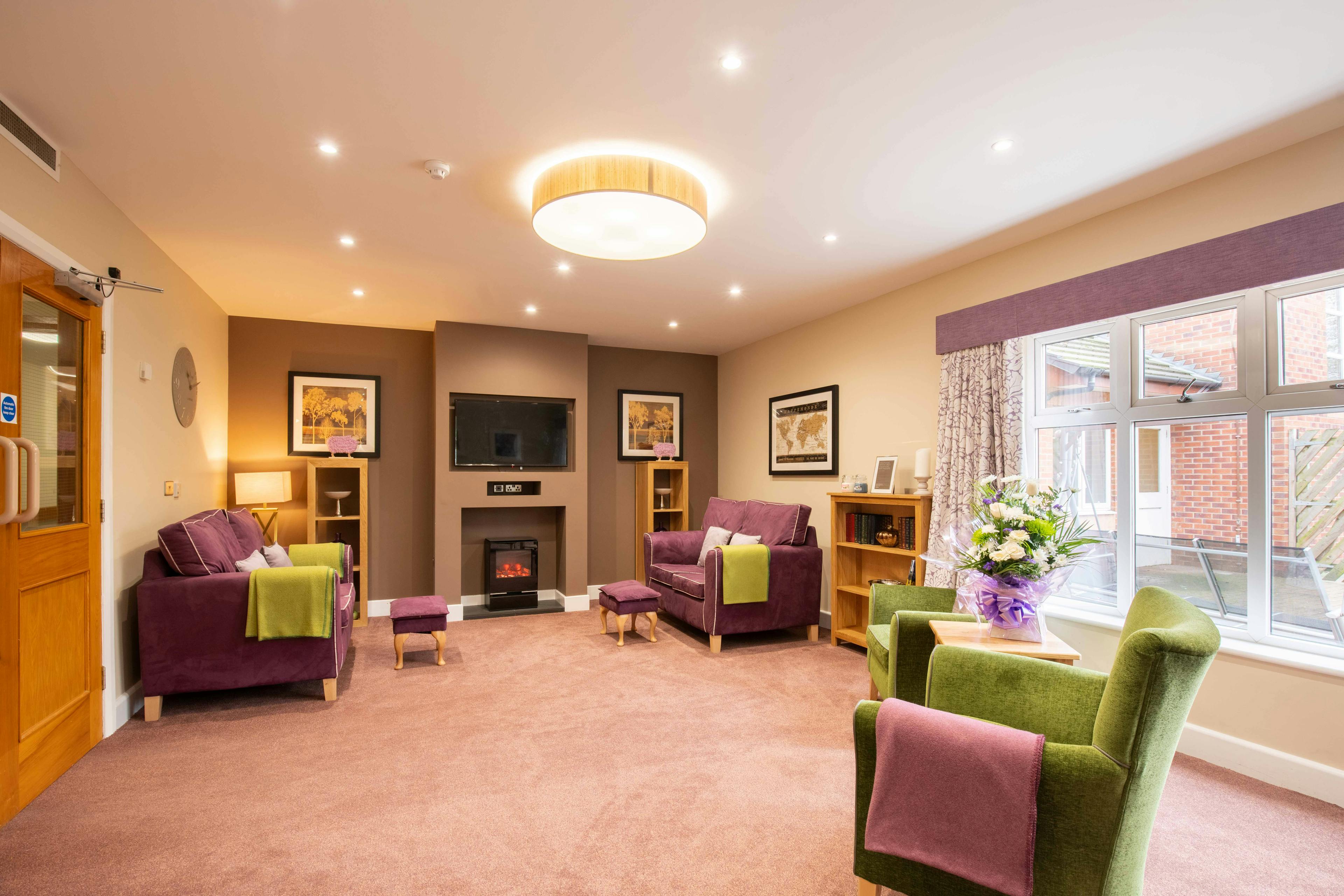 Barchester Healthcare - Forest Hill care home 13