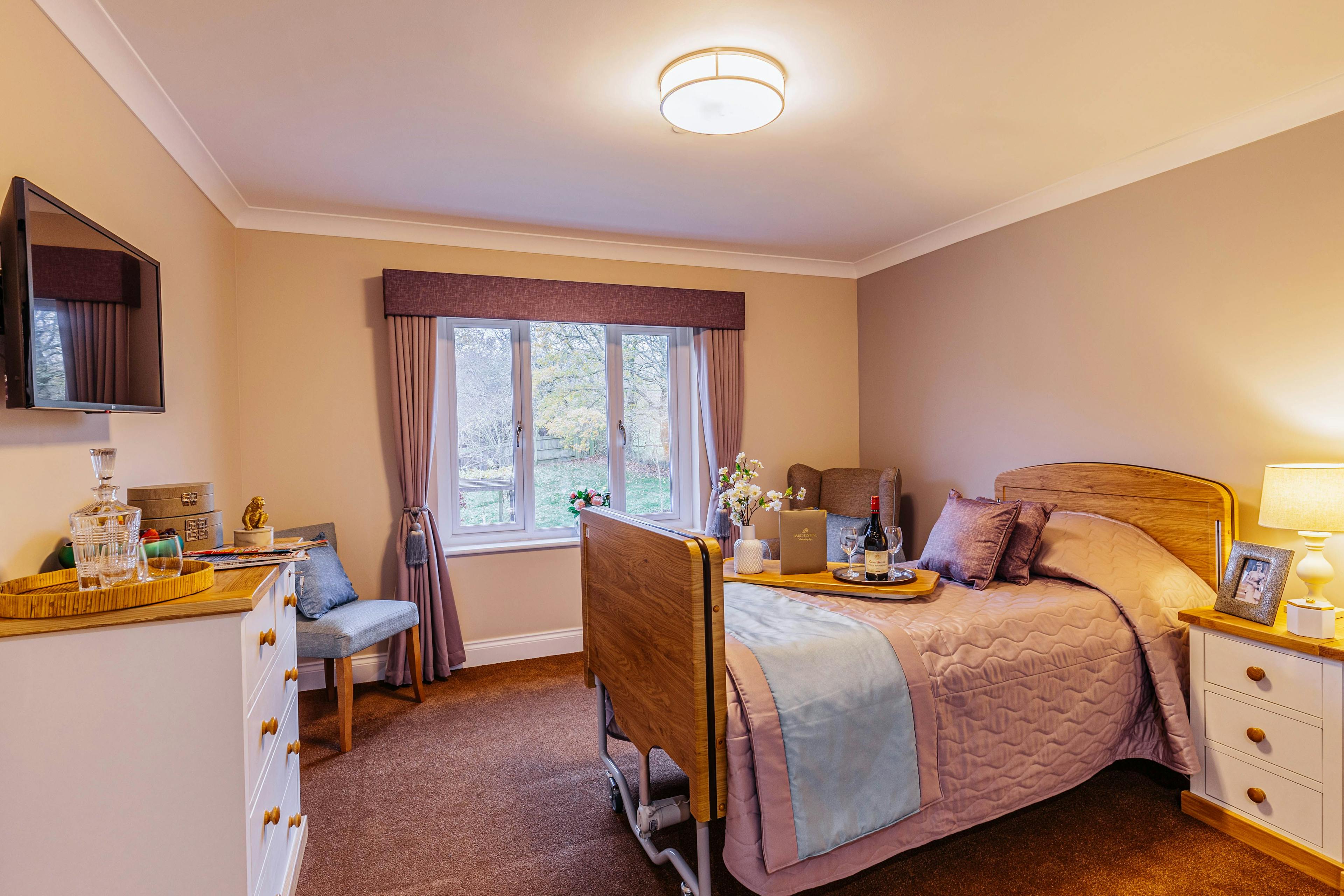 Barchester Healthcare - Hurstwood View care home 2