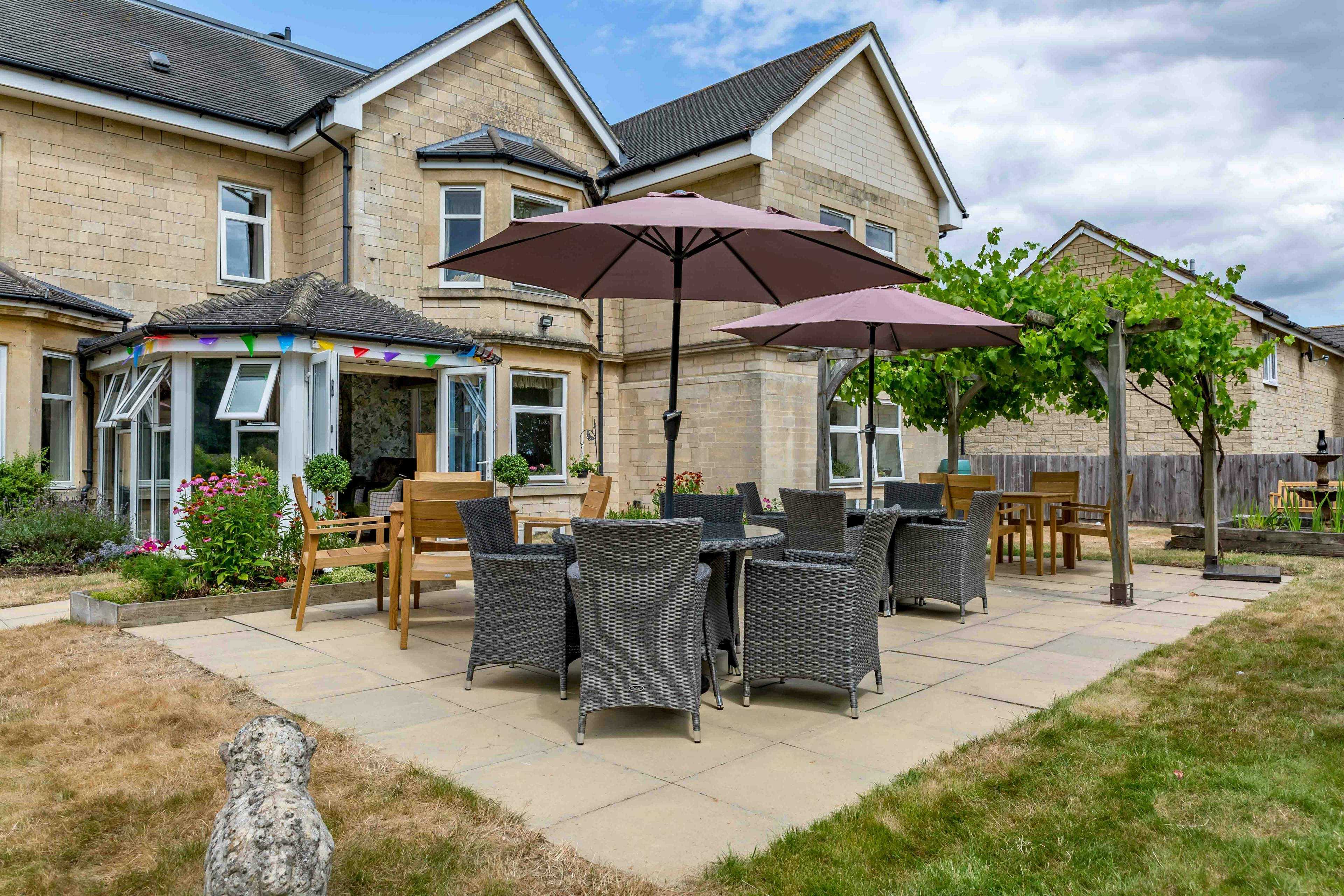 Barchester Healthcare - The Wingfield care home 19