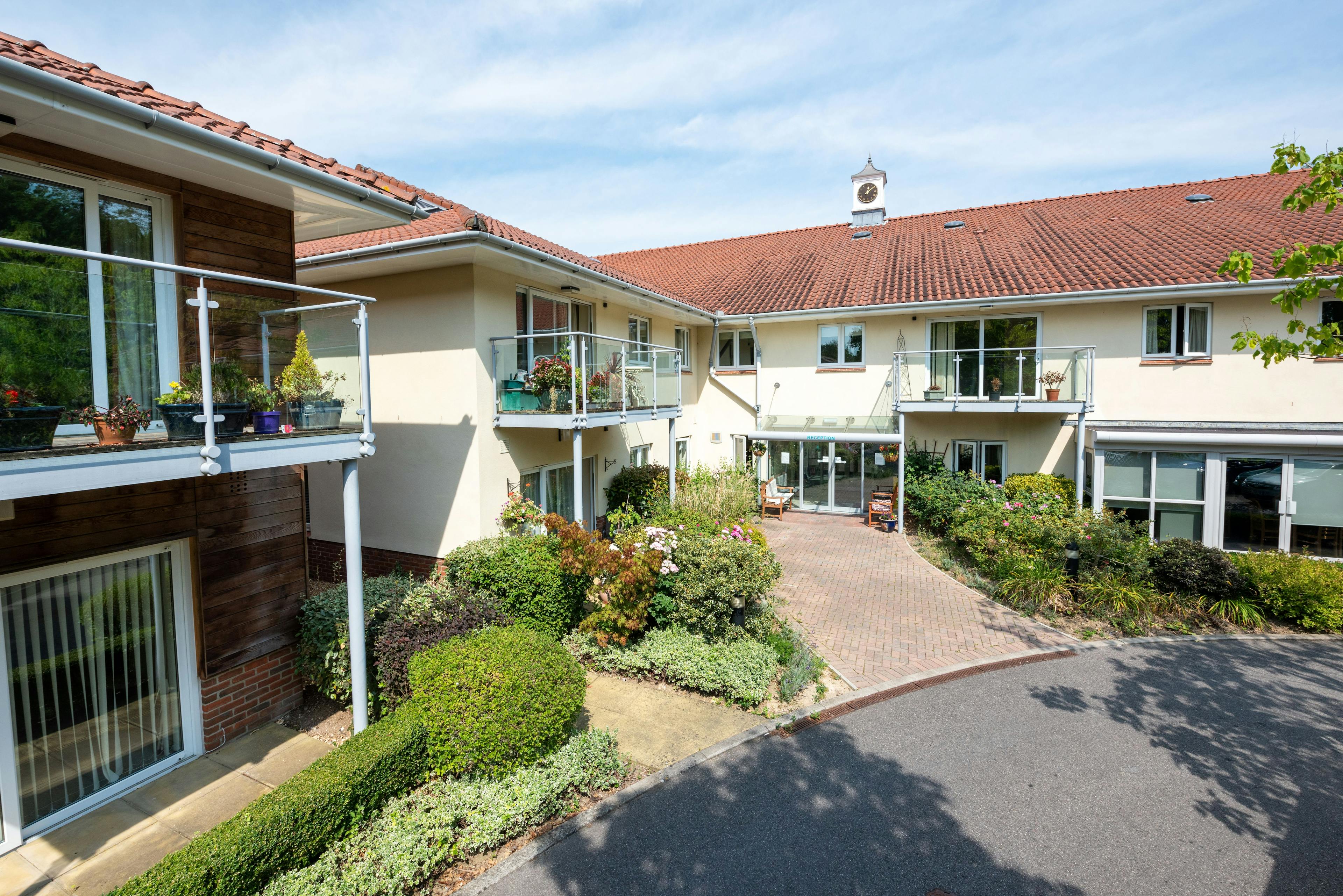 Brendoncare - Brendoncare Knightwood care home 3