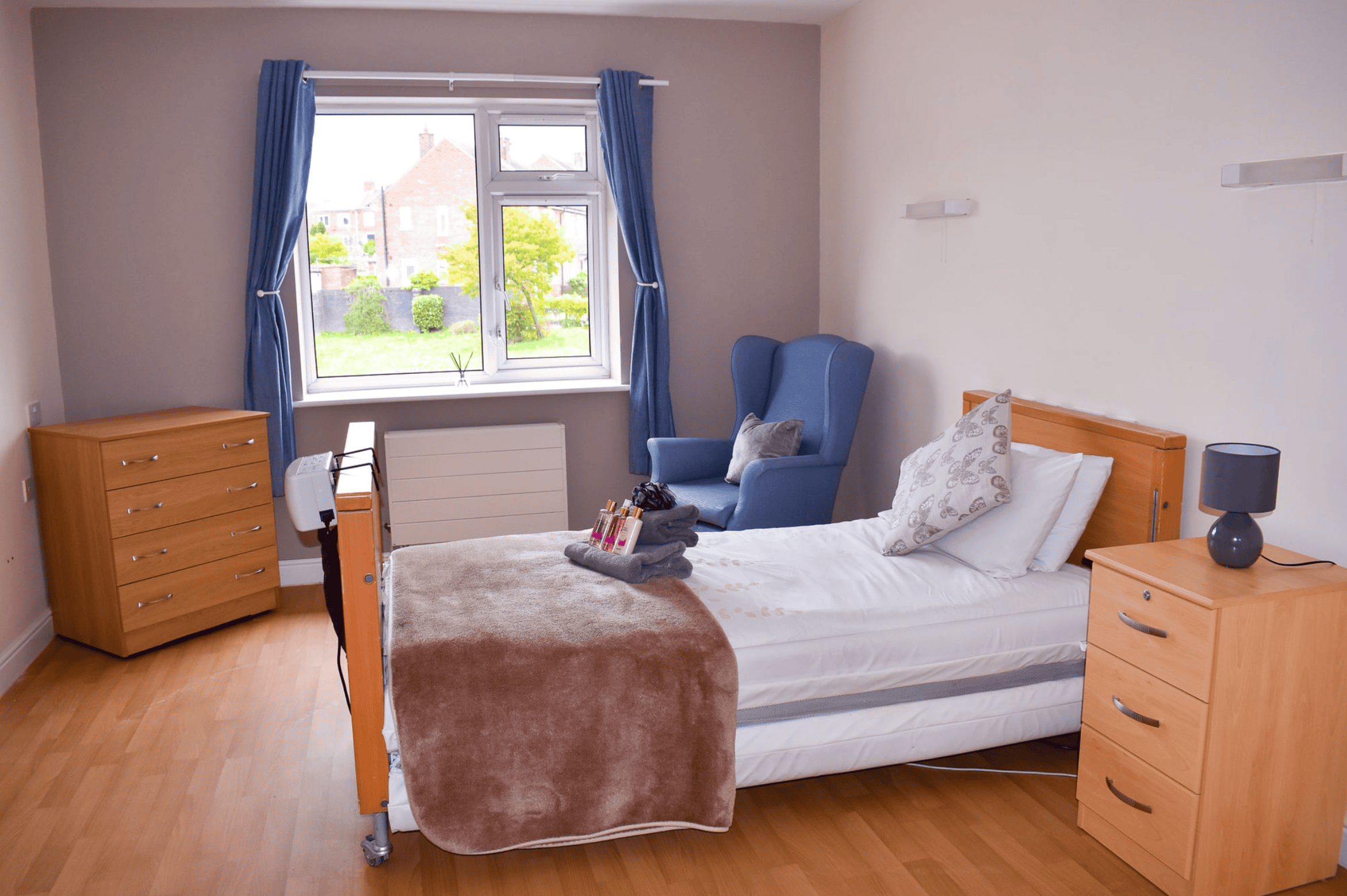 Bedroom of Byron Lodge in Rotherham, South Yorkshire 