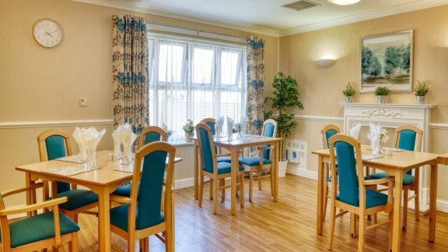 Maria Mallaband Care Group - Chestnut Court care home 8