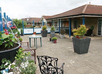 Country Court - Summer Lane care home 10