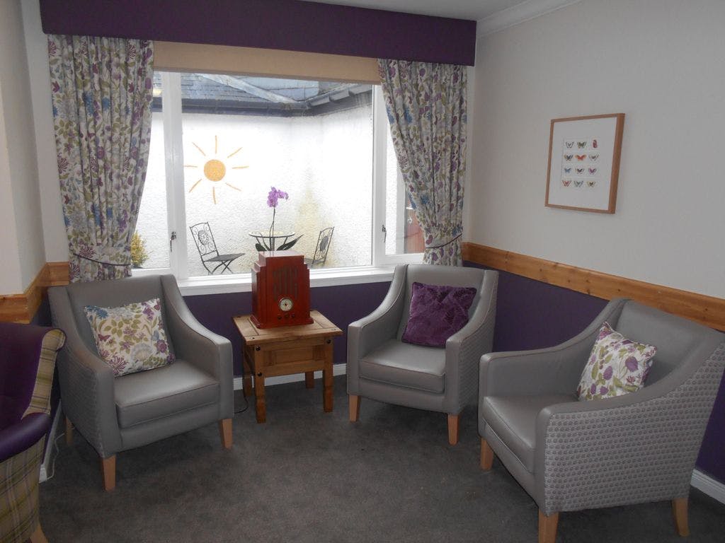Independent Care Home - Crosslaw House care home 1