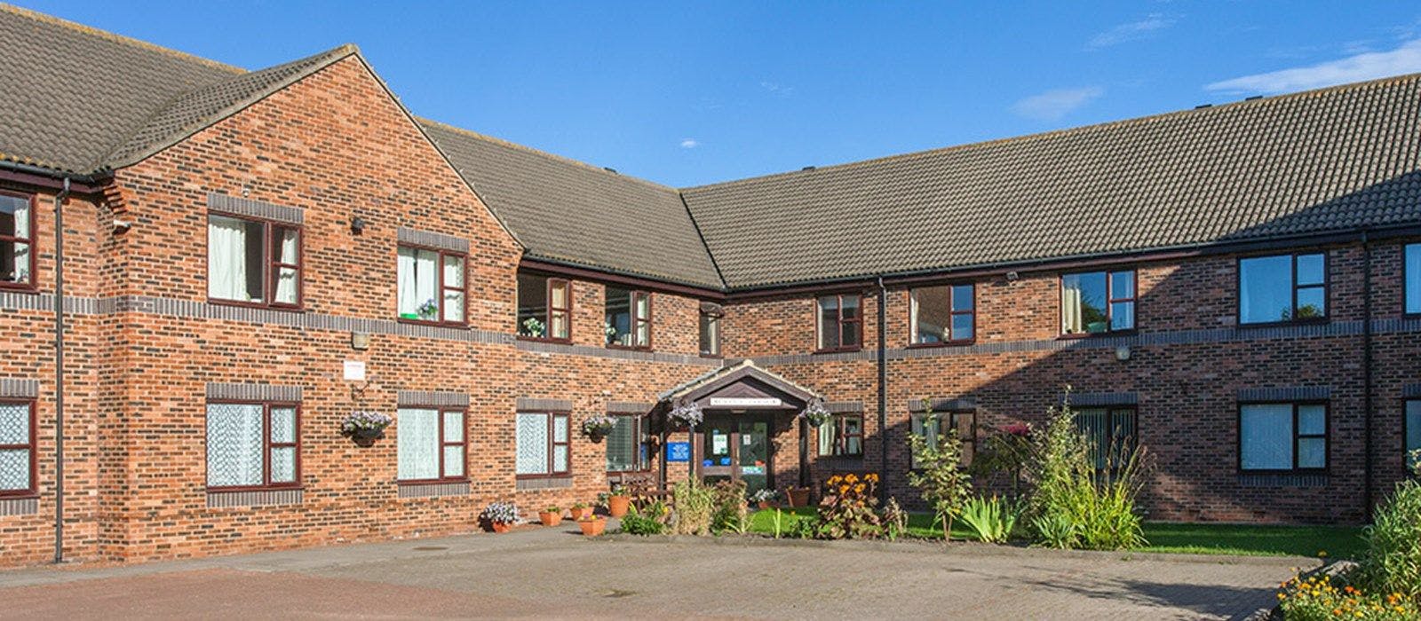 Exterior photo of Maple Lodge Care Home in Sunderland