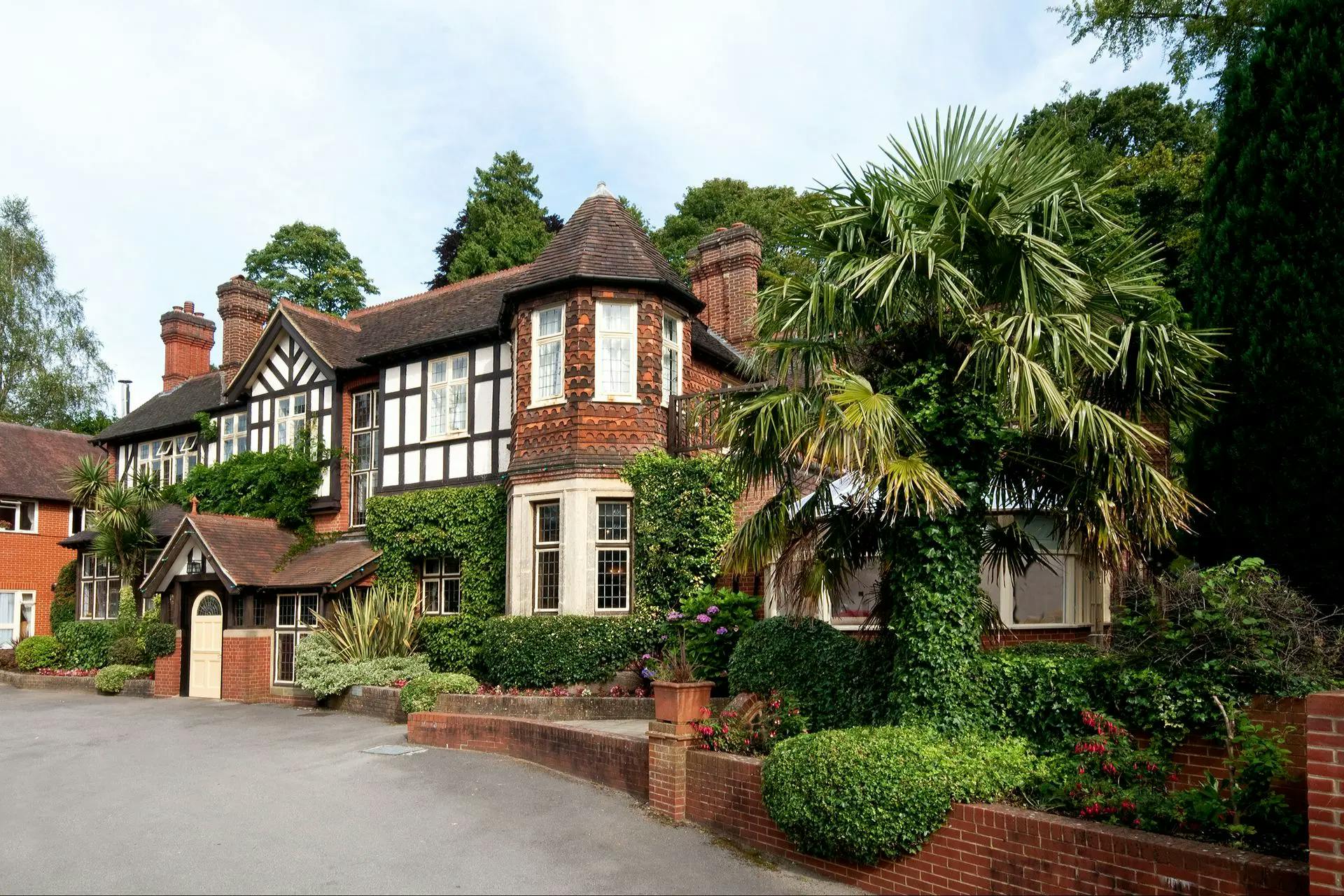 Exterior of Garth House Care Home in Dorking, Mole Valley