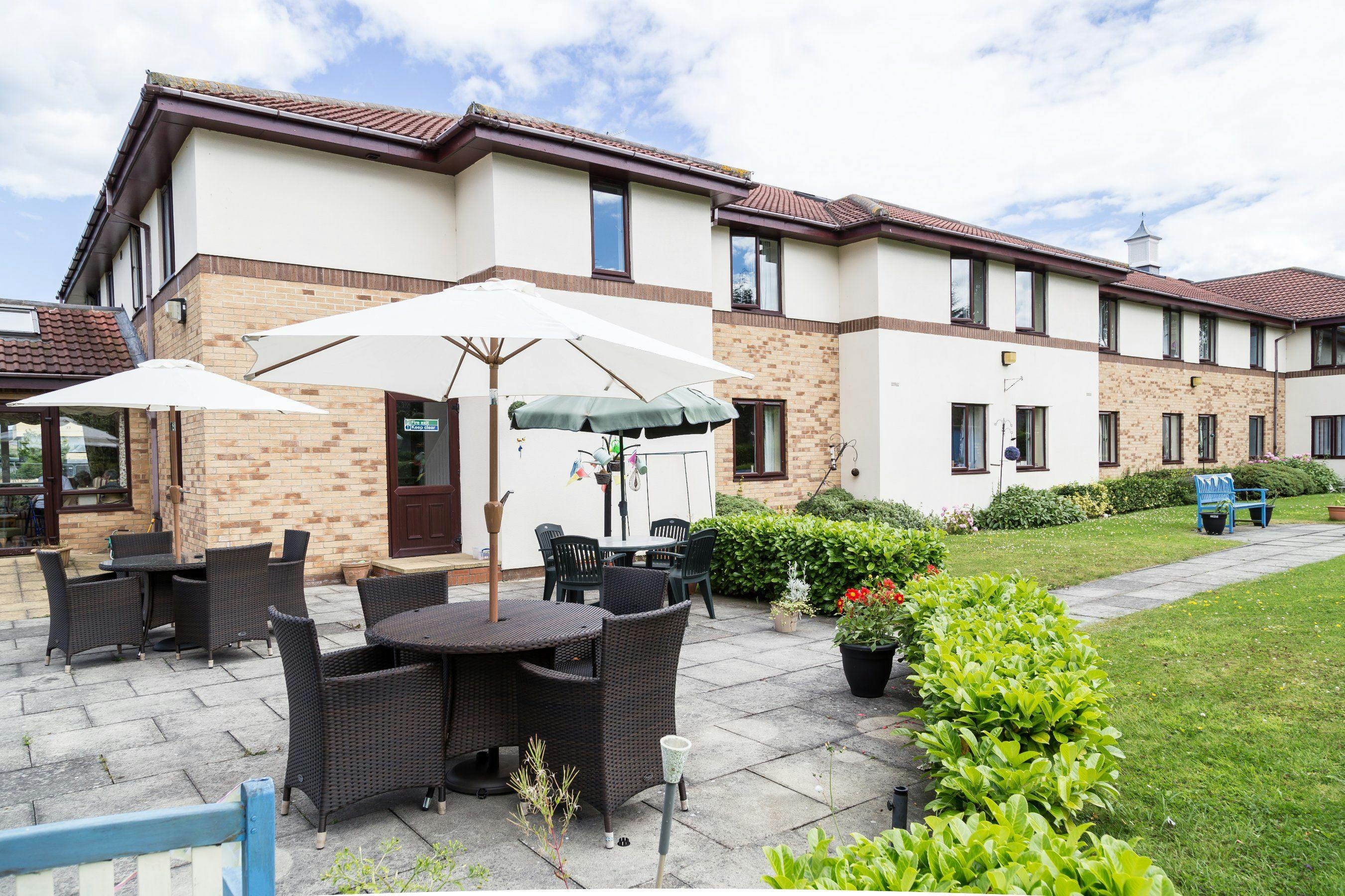 Barchester Healthcare - Bedewell Grange care home 18