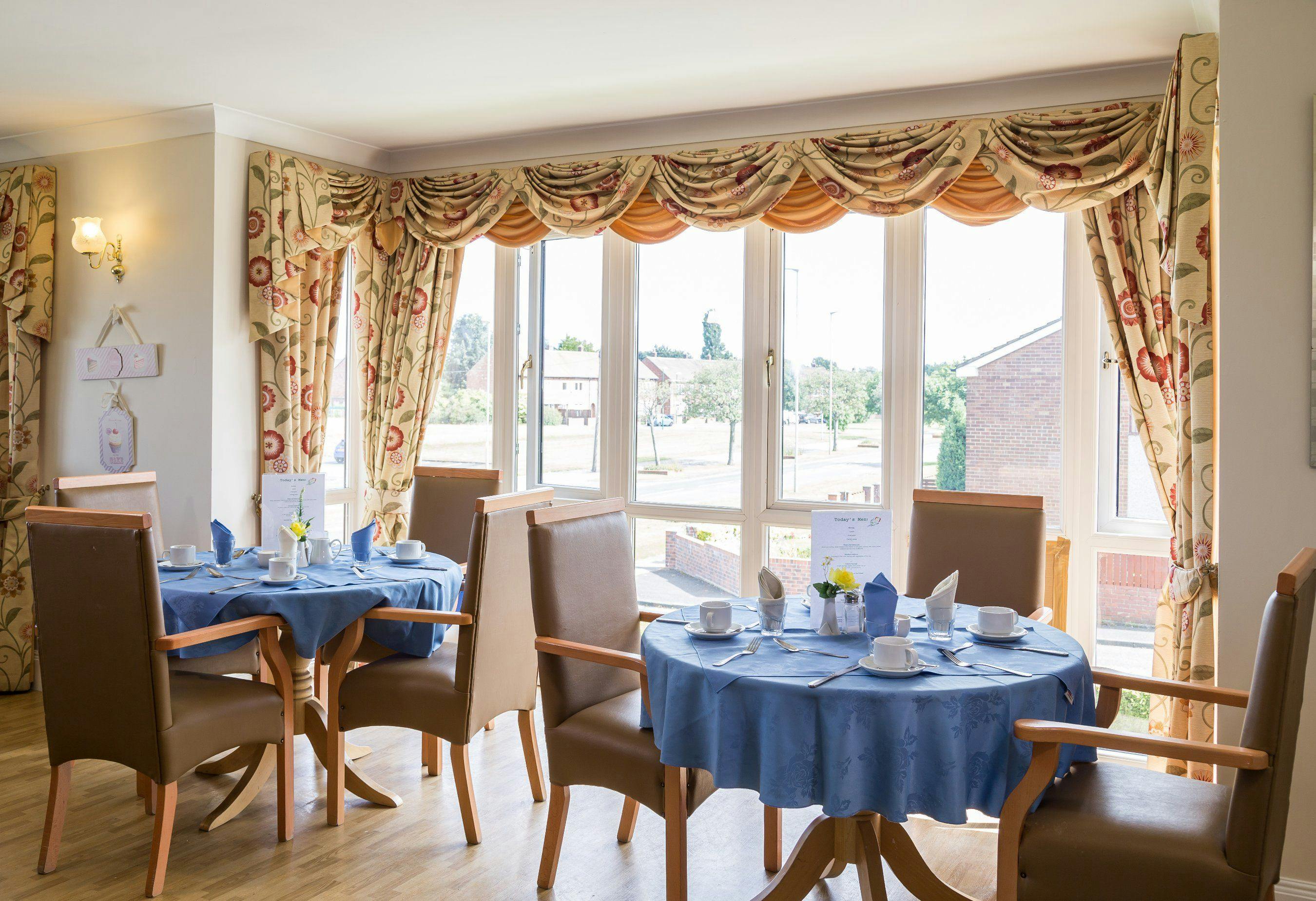 Barchester Healthcare - Bedewell Grange care home 5
