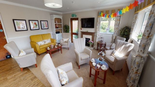 Communal Lounge at Parkview House Care Home in Chingford, Waltham Forest
