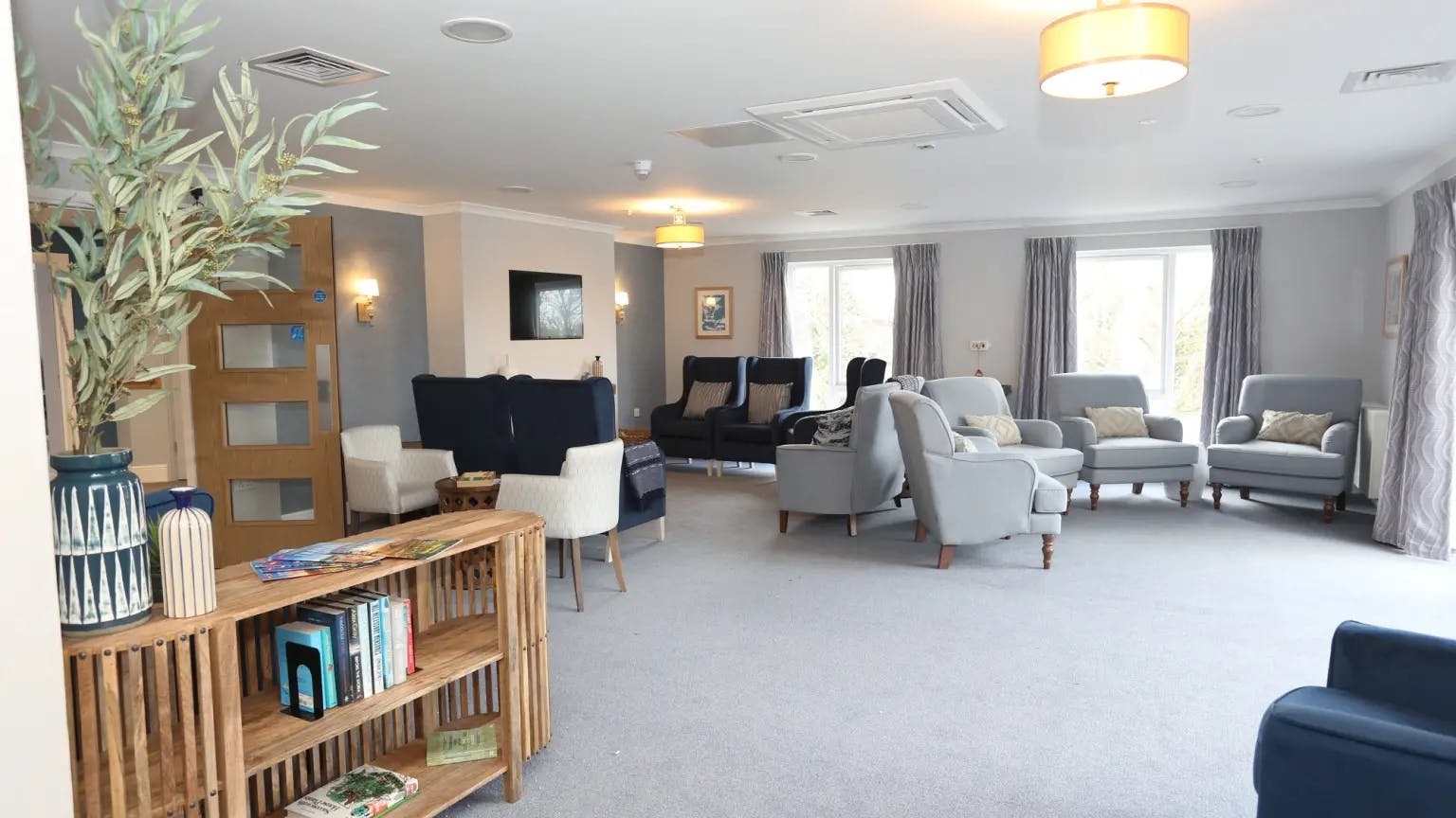 Lounge of Oakmoor Lodge care home in Bushey, Hertfordshire
