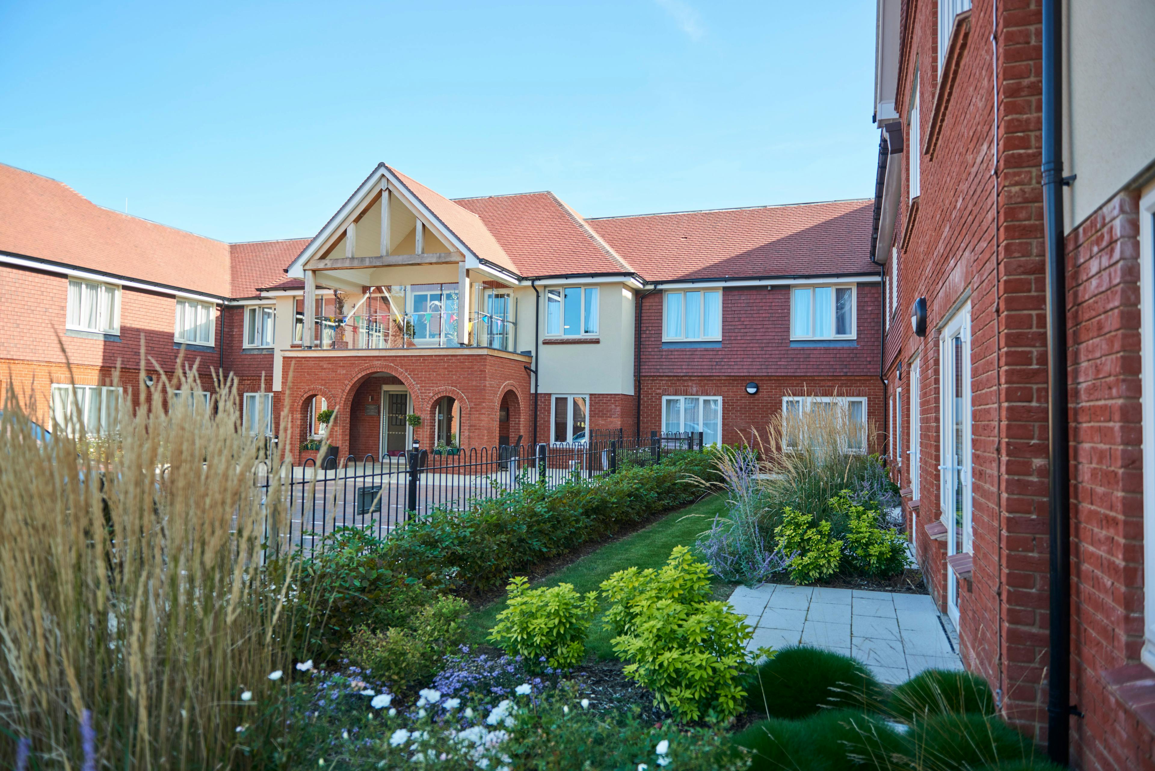 Porthaven Care Homes - Hartfield House care home 3