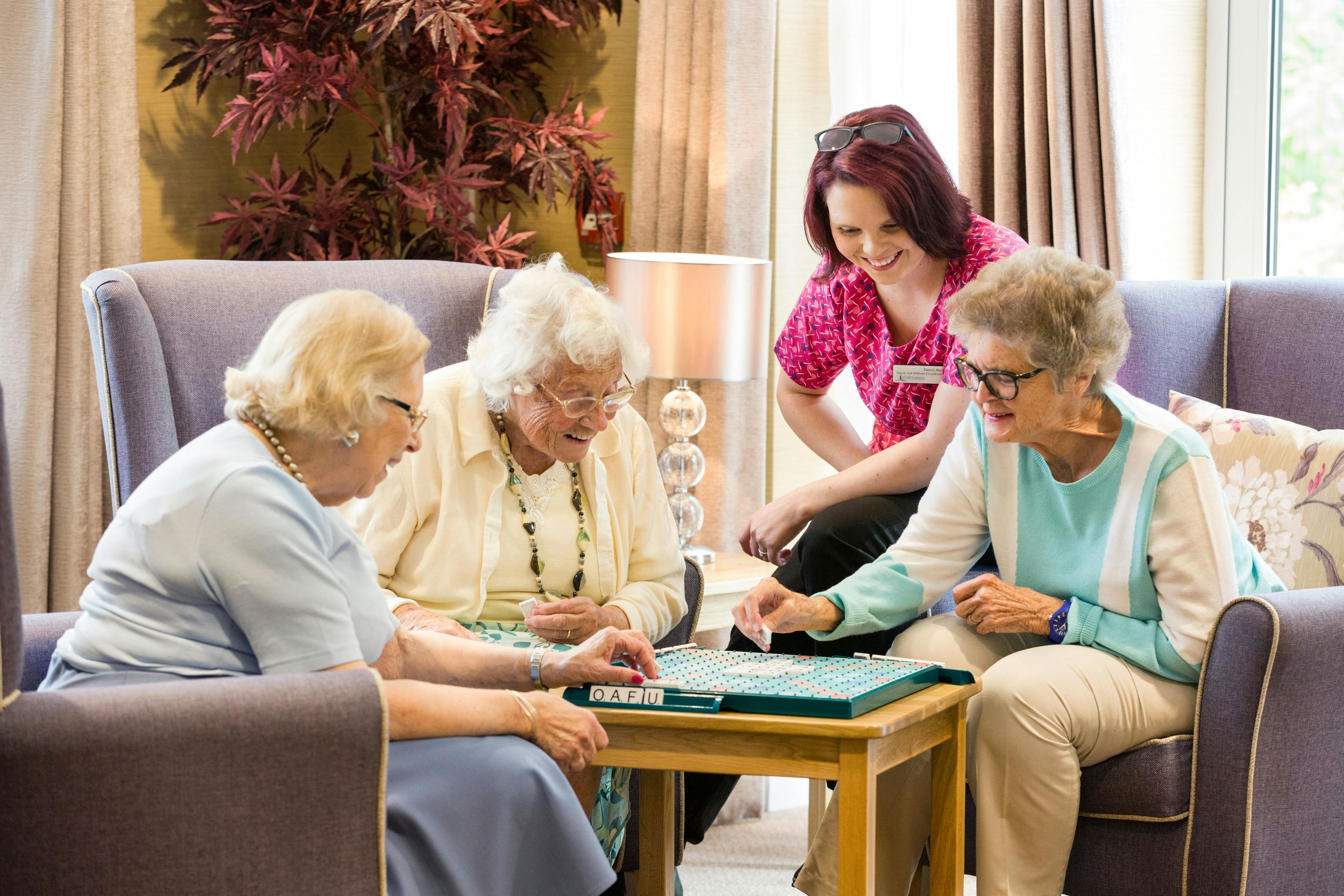 Porthaven Care Homes - Thirlestaine Park care home 5