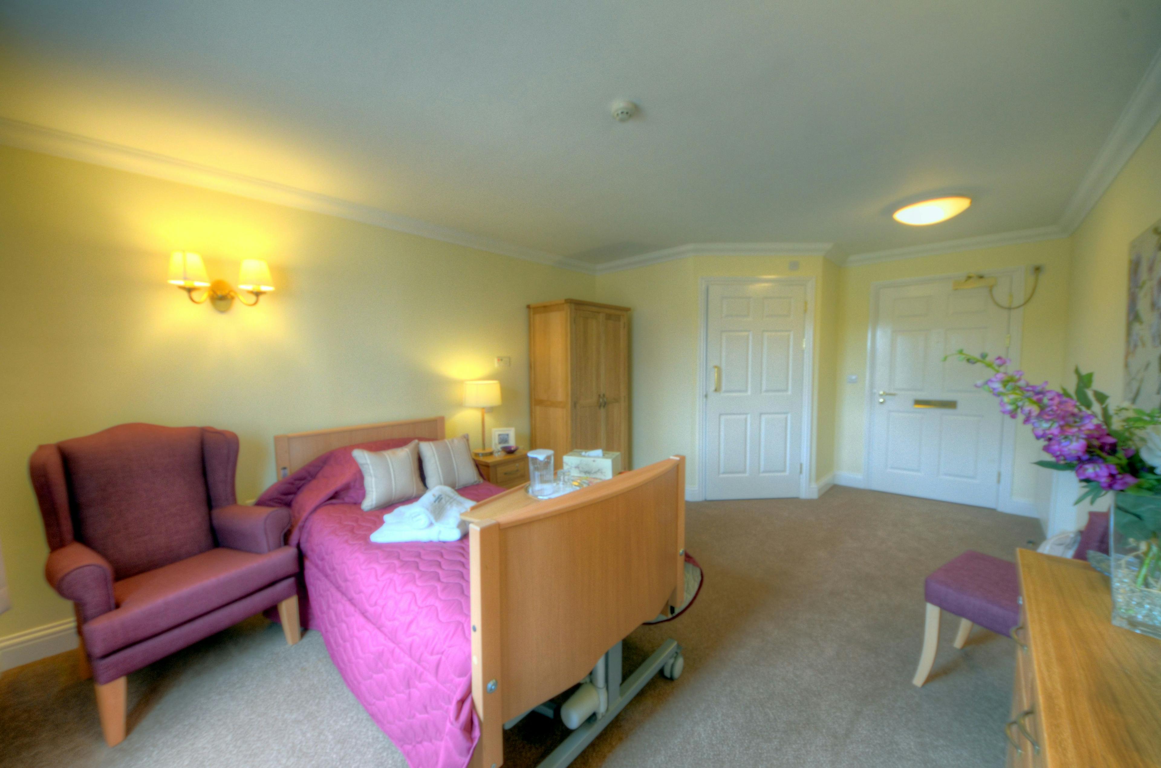 Barchester Healthcare - Kingfisher Lodge care home 22