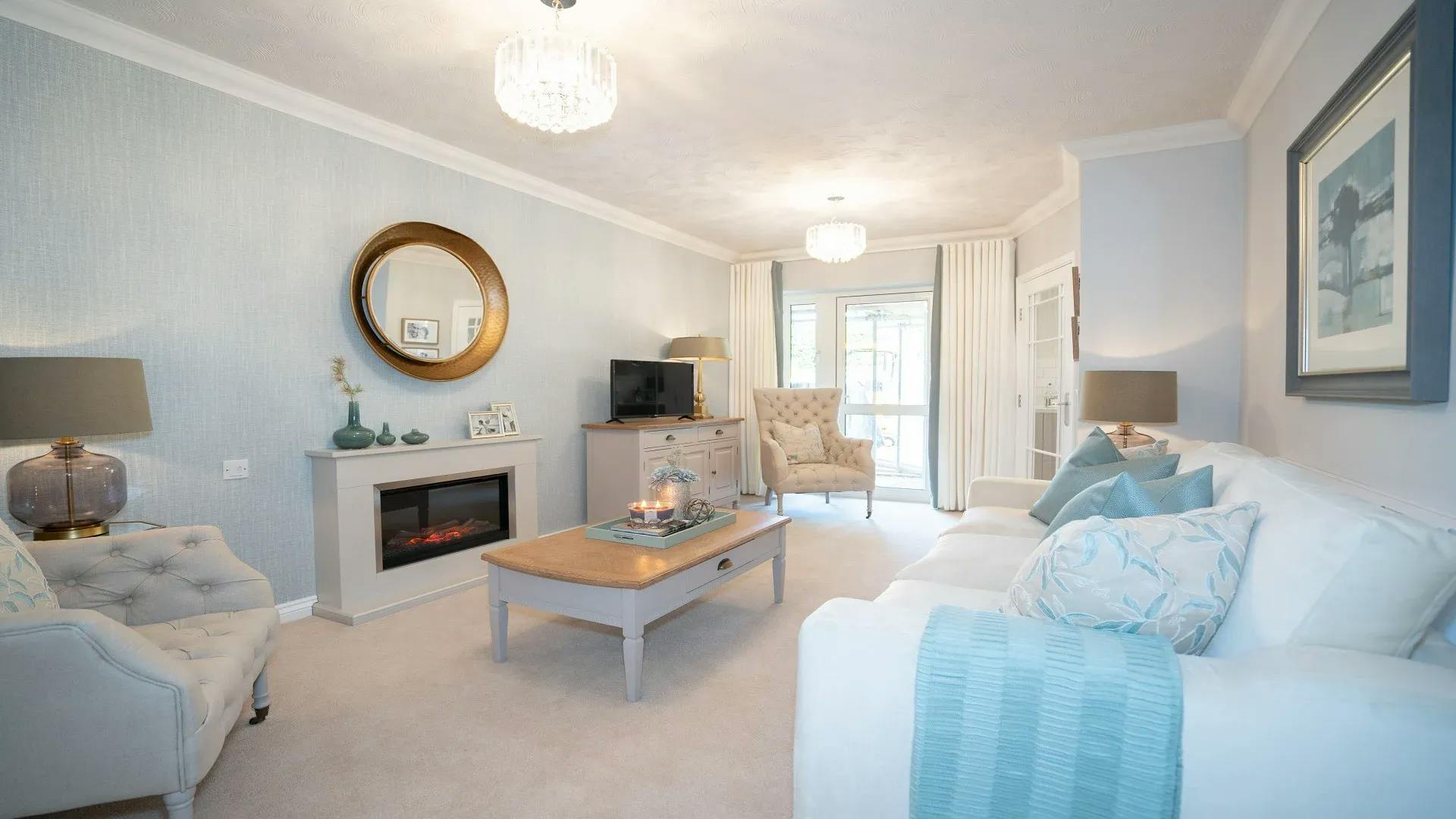 Lounge of Tebbutt Lodge Care Home in Market Borough, Leicestershire 