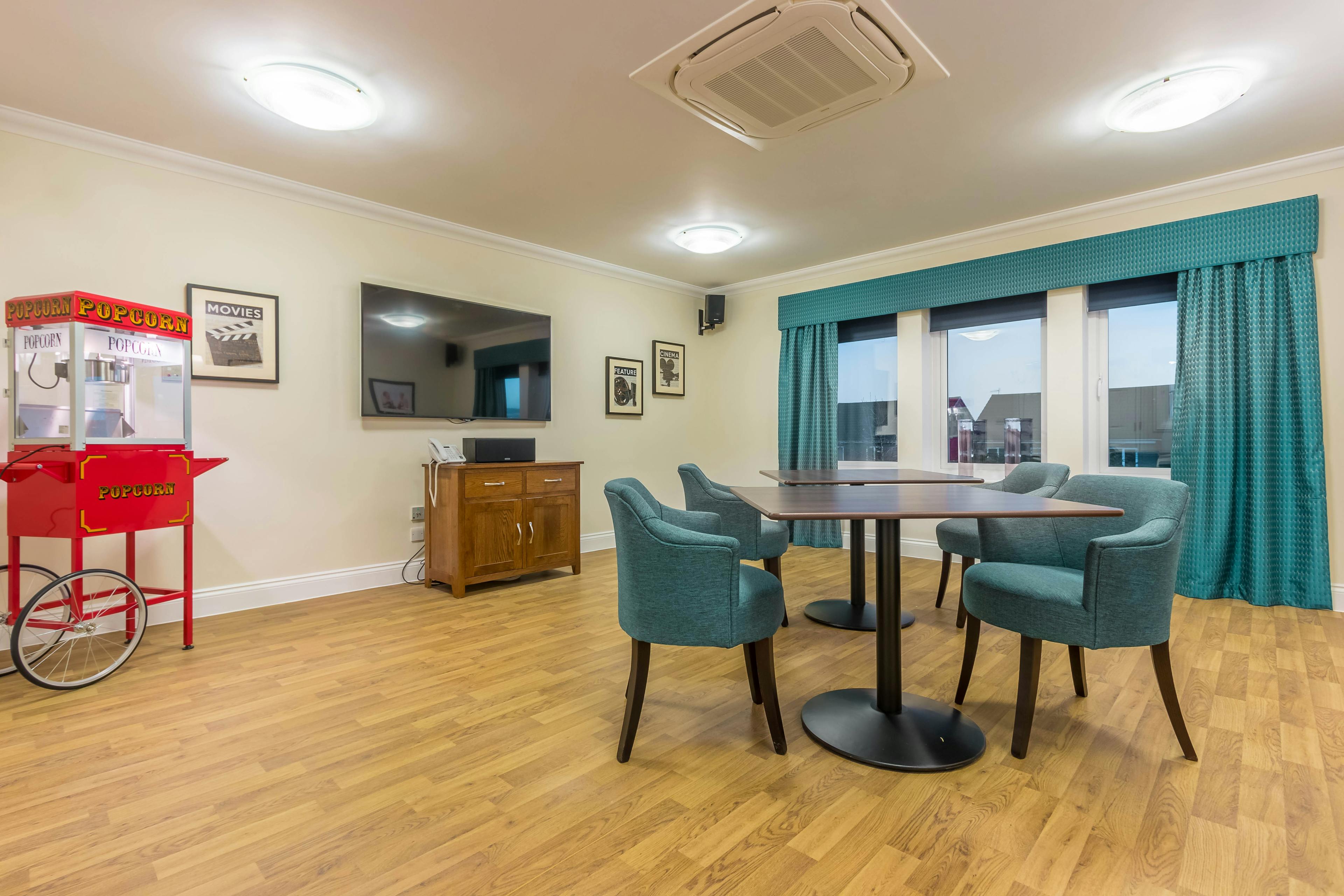 Barchester Healthcare - Woodland View care home 12