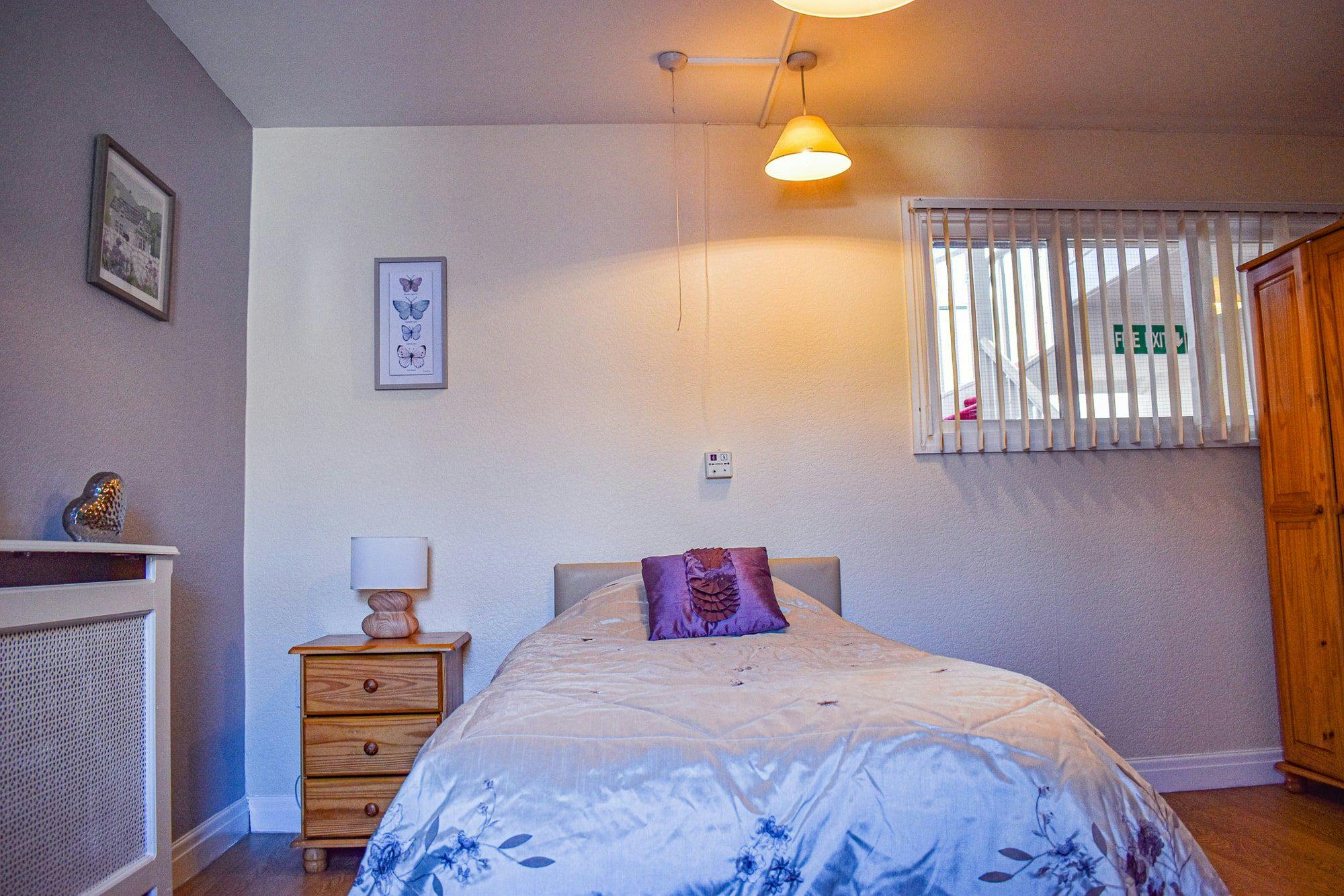 bedroom at Woolton Grange, Woolton, Liverpool 