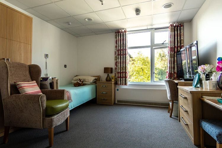 Dell Field Court Care Home, London, N3 2DY