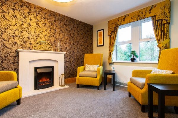 Independent Care Home - Haling Park care home 9